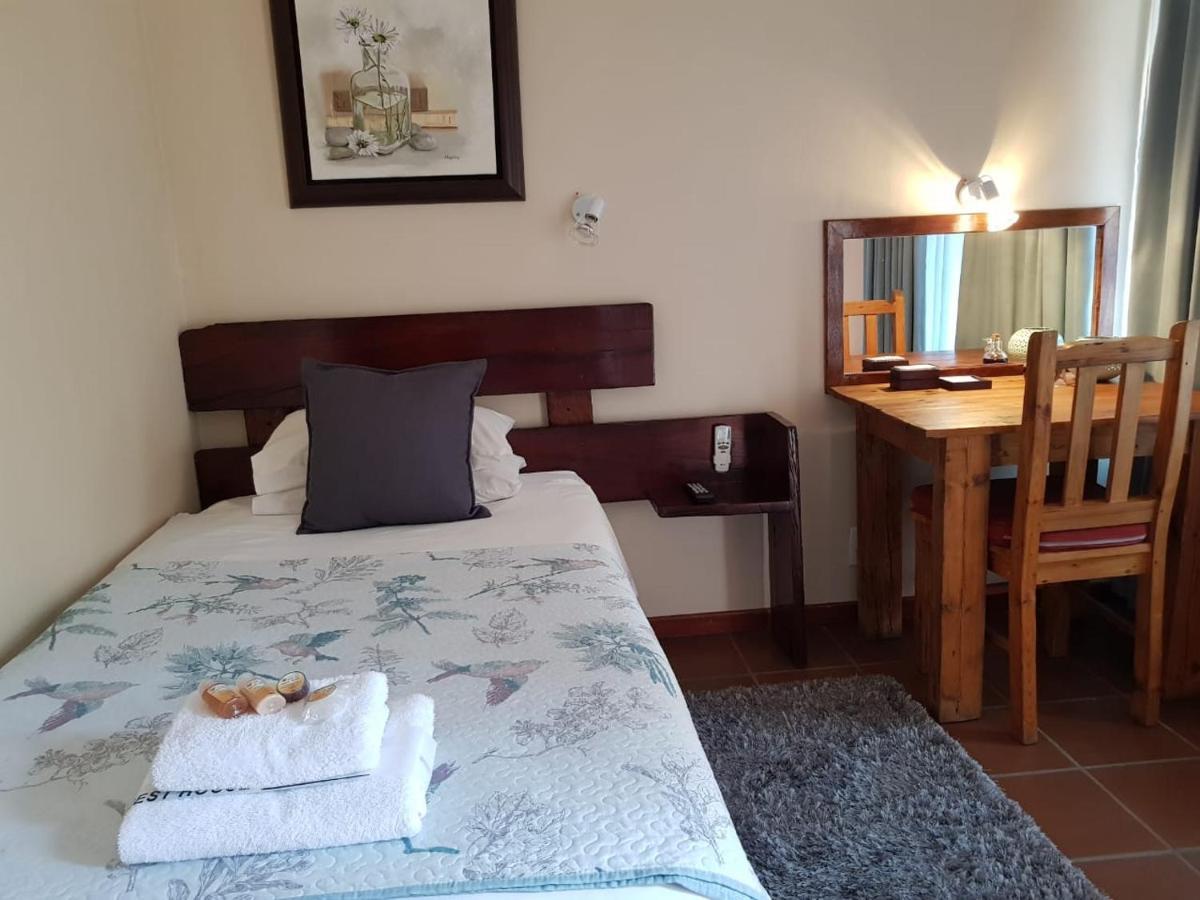 Ngwenya Boutique Hotel Lephalale ภายนอก รูปภาพ