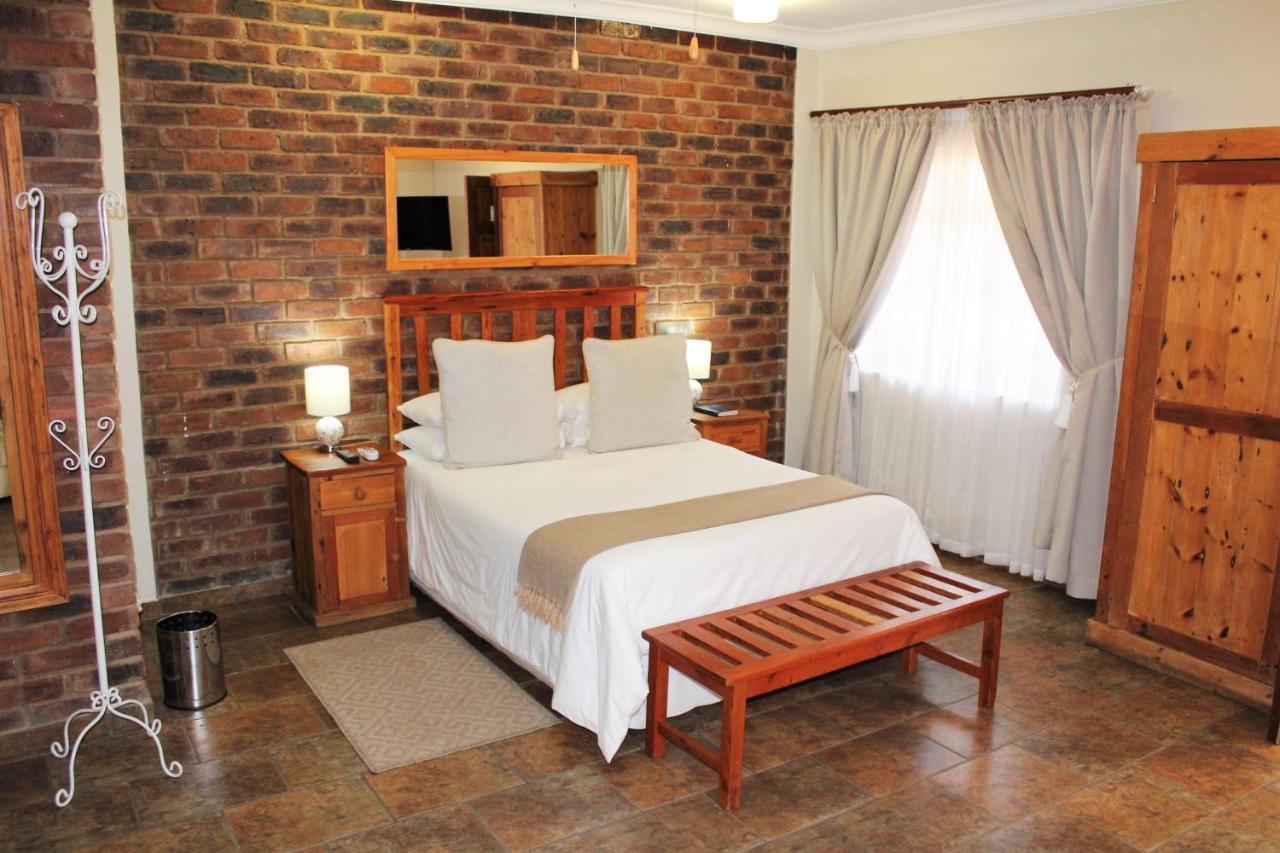Ngwenya Boutique Hotel Lephalale ภายนอก รูปภาพ