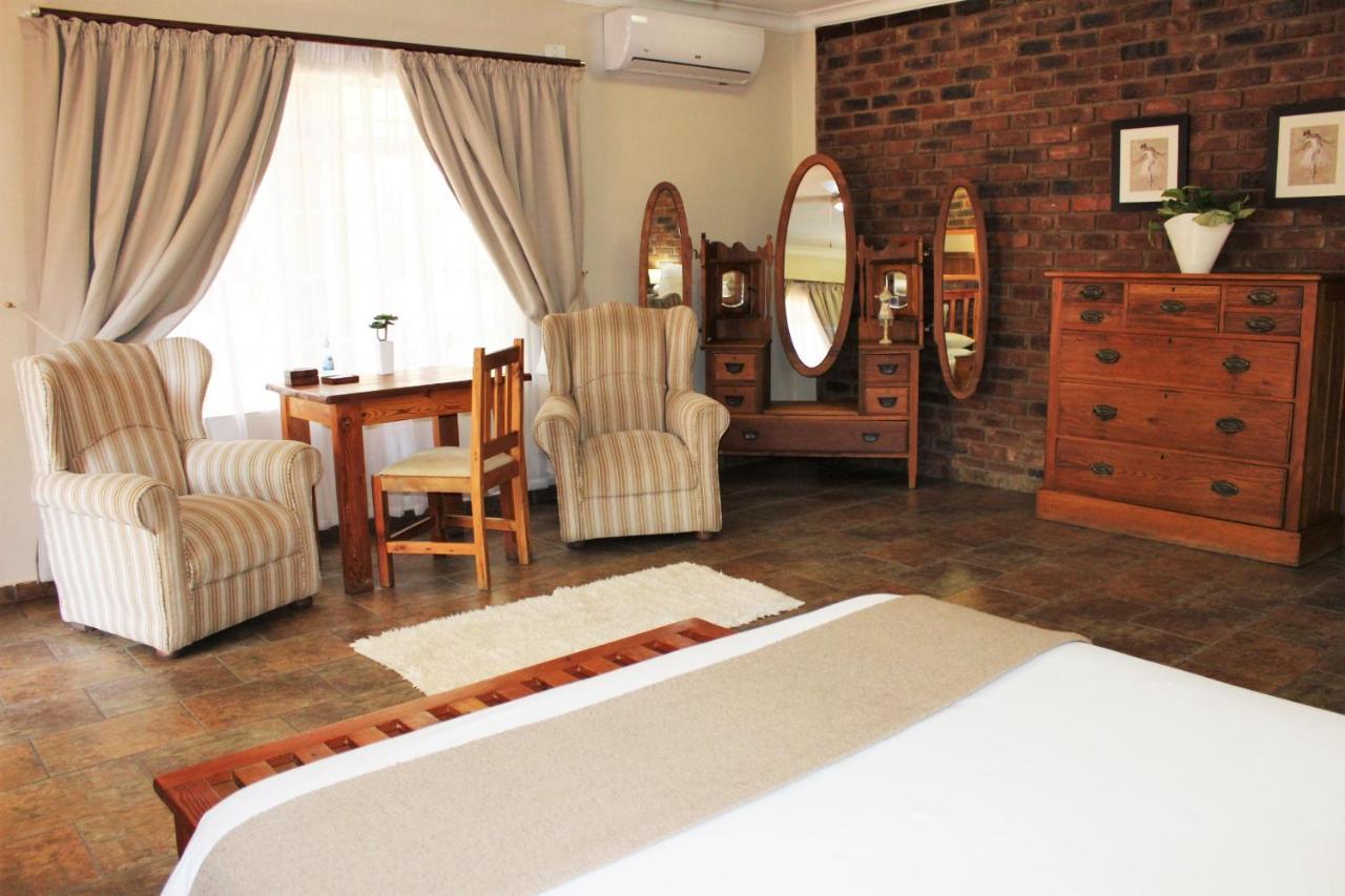 Ngwenya Boutique Hotel Lephalale ภายนอก รูปภาพ