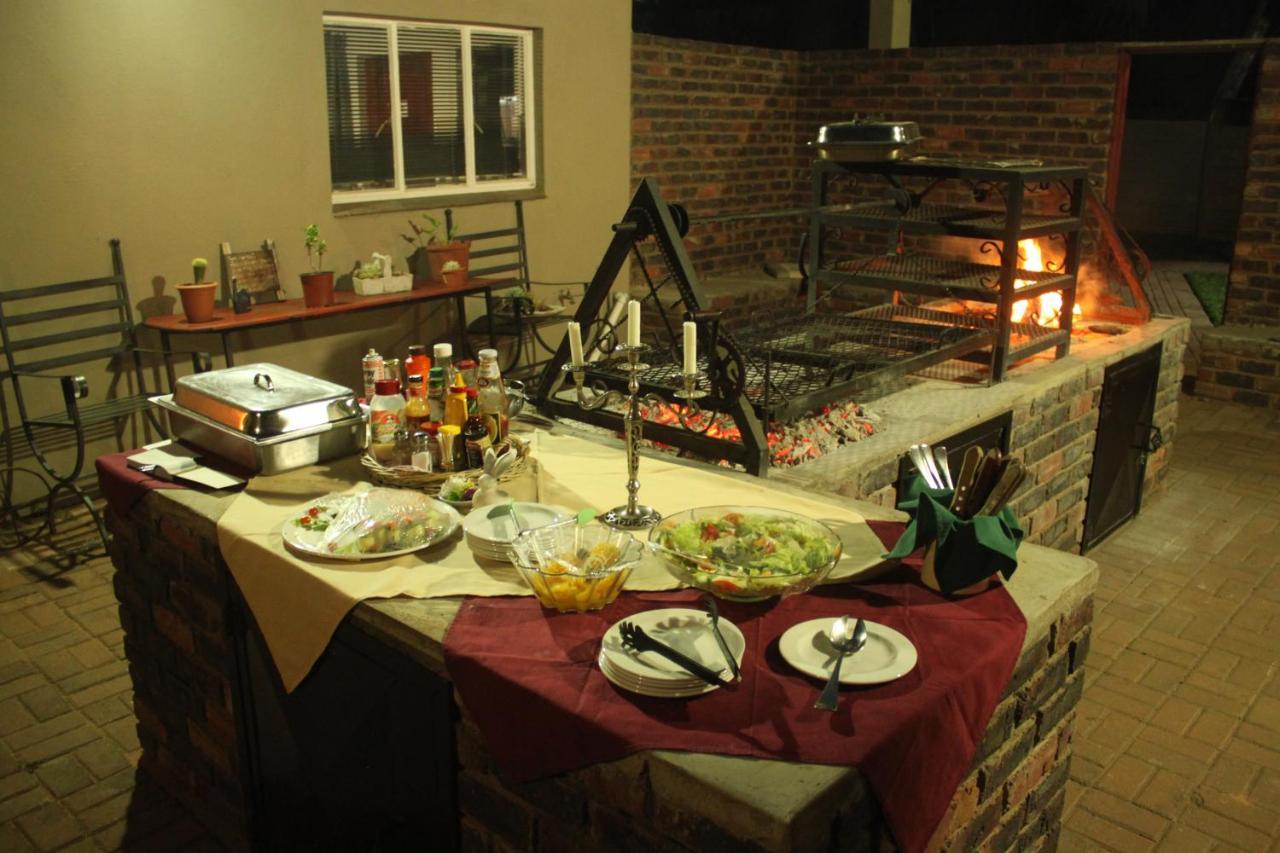 Ngwenya Boutique Hotel Lephalale ภายนอก รูปภาพ